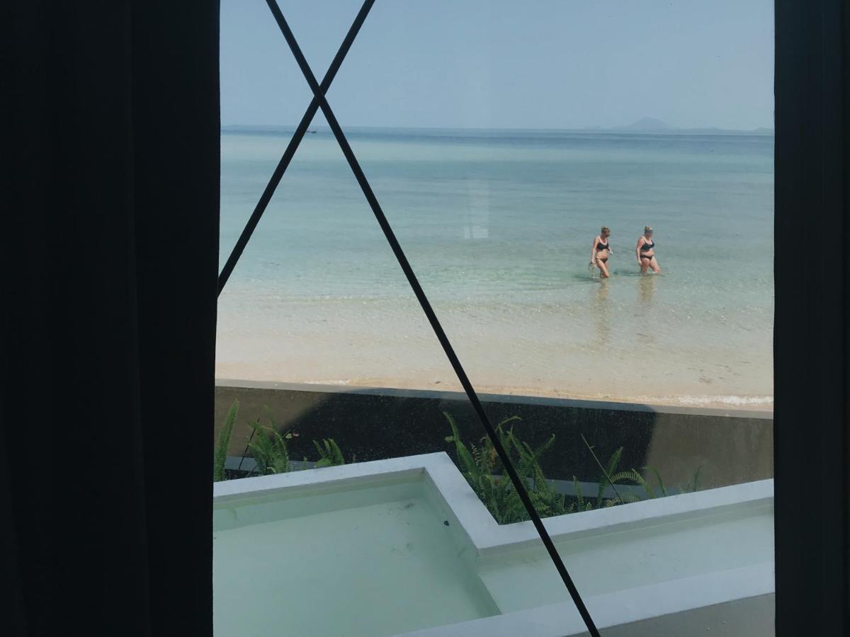 Deepspace Cabin On Quiet Beach Koh Lanta Exterior photo